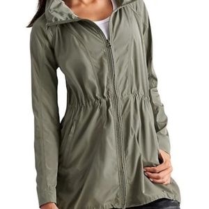 Athleta Green Cinched Waist Rain Jacket, Size Small